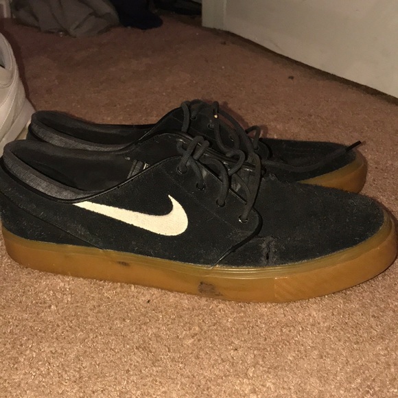 Nike Janoskis - Picture 2 of 2